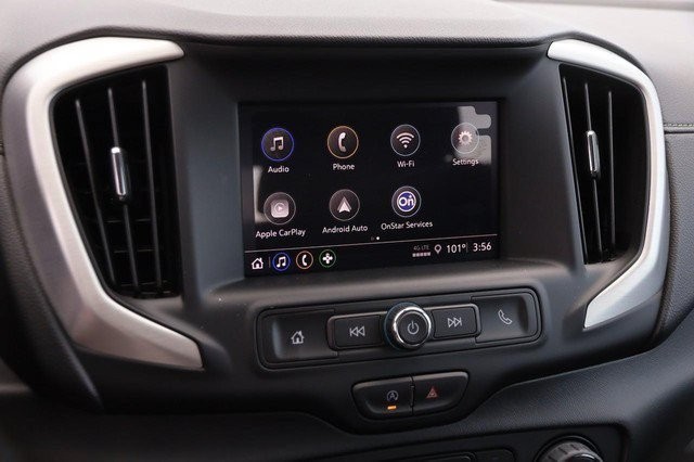 GMC Terrain Vehicle Full-screen Gallery Image 17