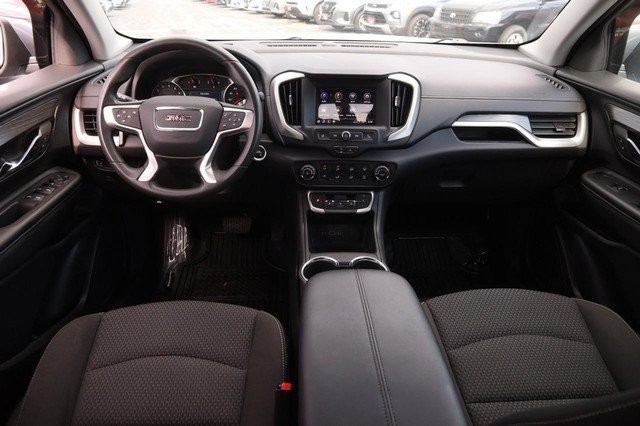 GMC Terrain Vehicle Full-screen Gallery Image 21