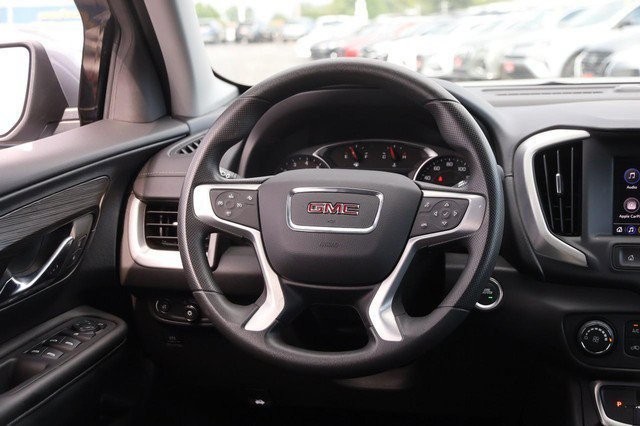 GMC Terrain Vehicle Full-screen Gallery Image 23