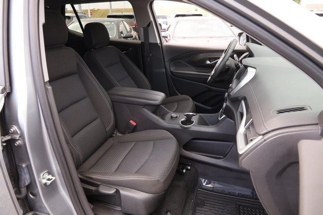 GMC Terrain Vehicle Full-screen Gallery Image 26
