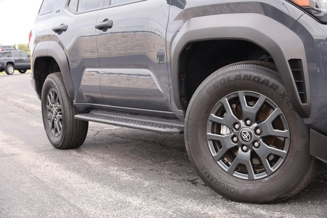 Toyota 4Runner Vehicle Image 03
