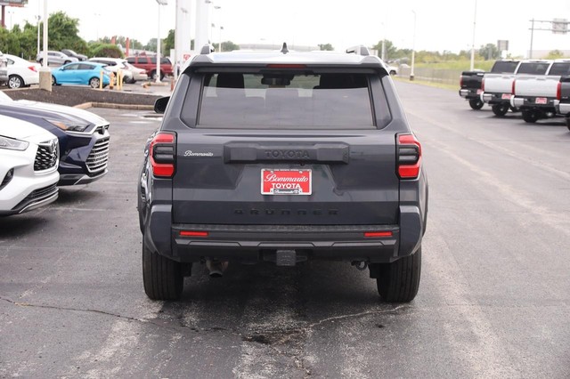 Toyota 4Runner Vehicle Image 06