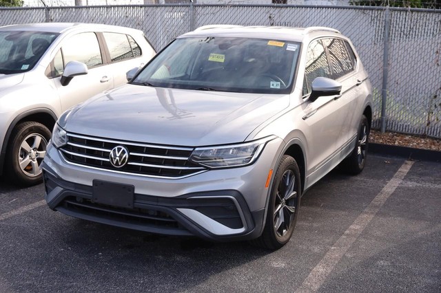 Volkswagen Tiguan Vehicle Image 04