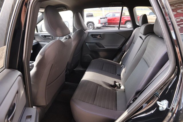 Toyota RAV4 Plug-In Hybrid Vehicle Full-screen Gallery Image 9