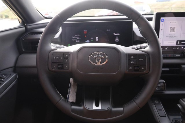 Toyota RAV4 Plug-In Hybrid Vehicle Full-screen Gallery Image 10