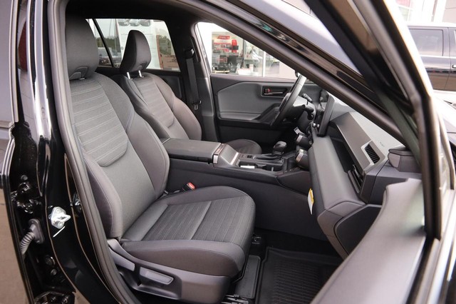Toyota RAV4 Plug-In Hybrid Vehicle Full-screen Gallery Image 29
