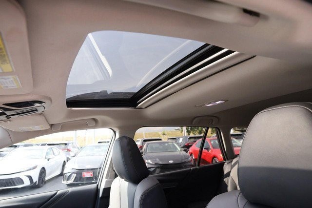 Subaru Outback Vehicle Image 09
