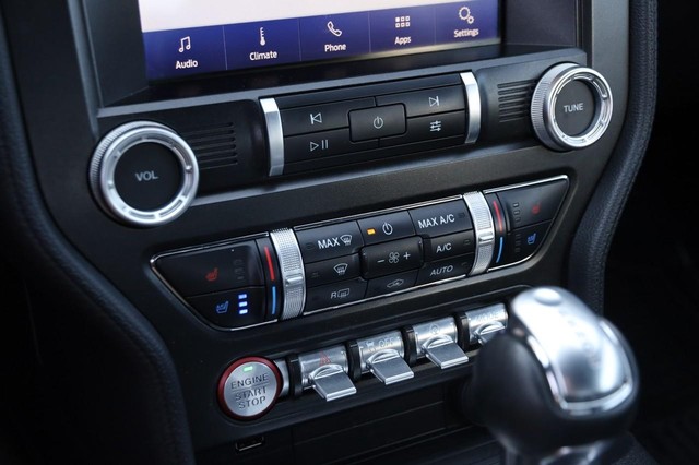 Ford Mustang Vehicle Image 17