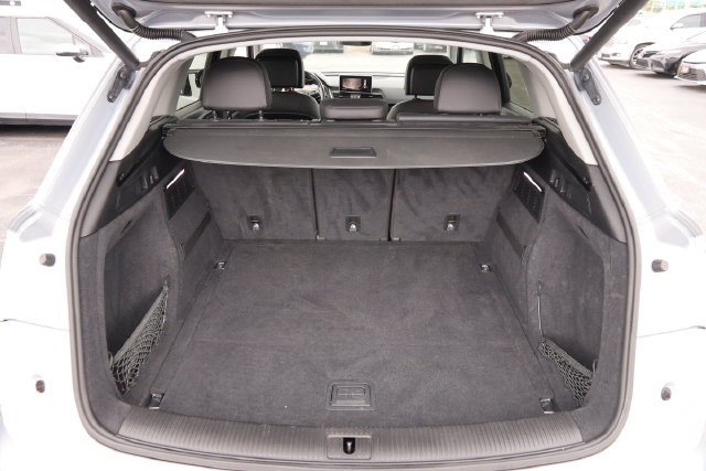 Audi Q5 Vehicle Image 07