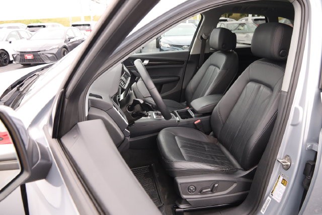 Audi Q5 Vehicle Image 15