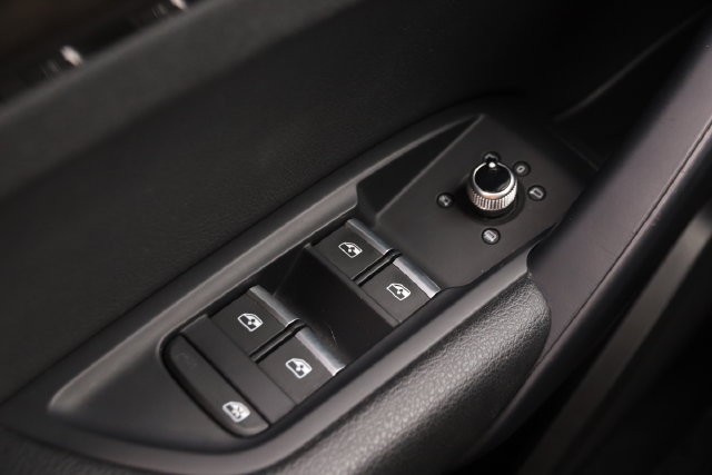 Audi Q5 Vehicle Image 19