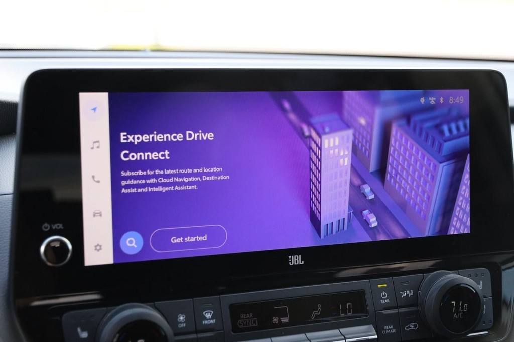 Toyota Grand Highlander Vehicle Full-screen Gallery Image 19