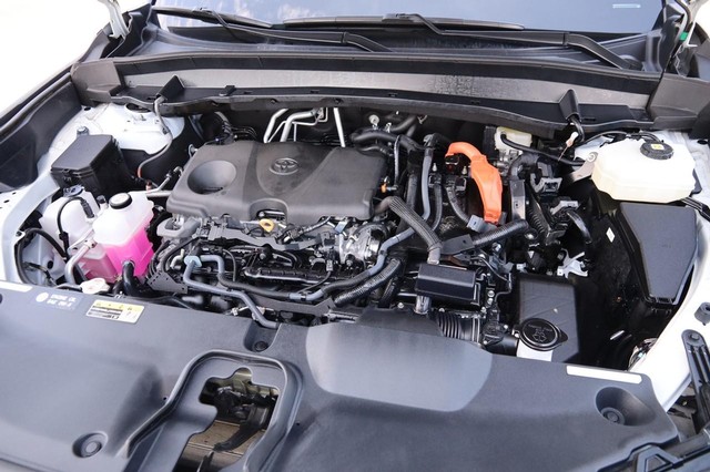Toyota Grand Highlander Vehicle Image 30