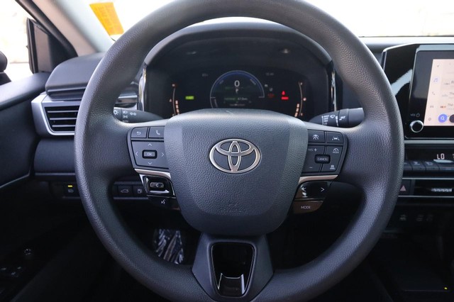 Toyota Camry Vehicle Image 10