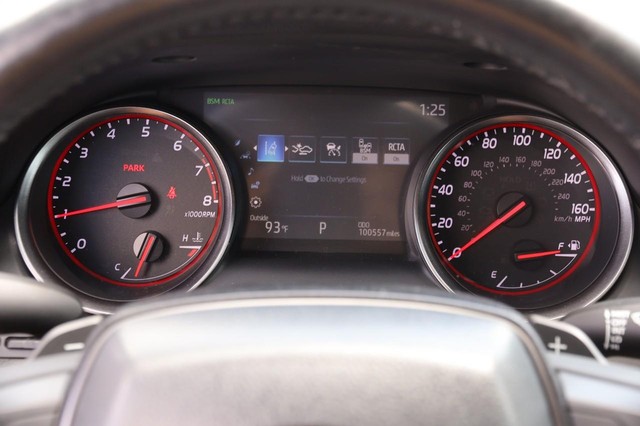 Toyota Camry Vehicle Image 14
