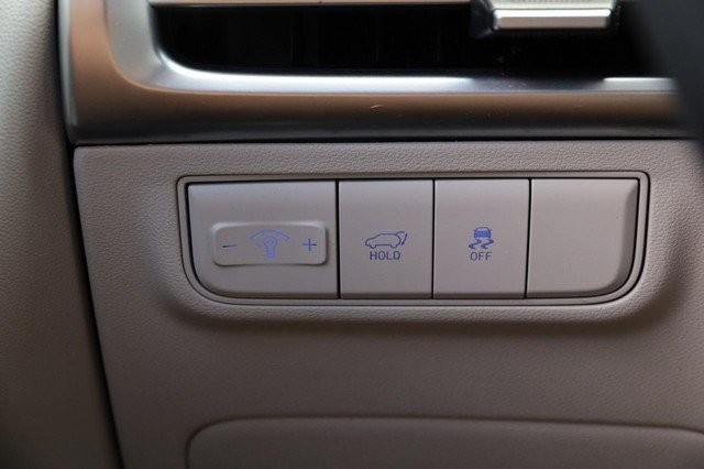 Hyundai Tucson Vehicle Image 22