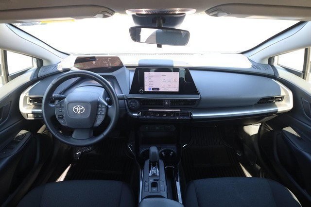 Toyota Prius Vehicle Image 07
