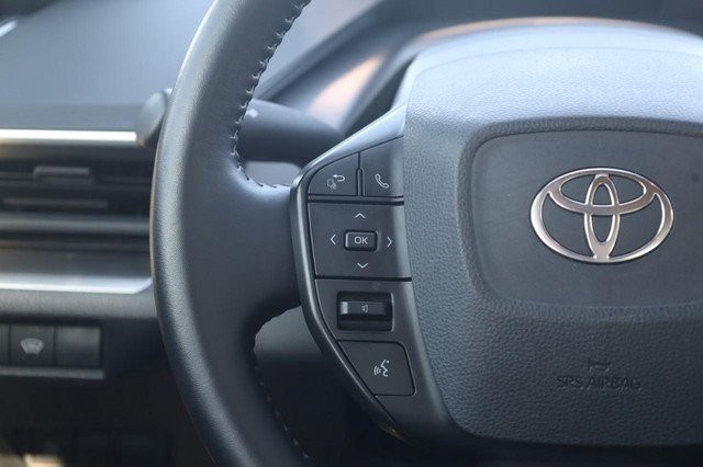 Toyota Prius Vehicle Image 10