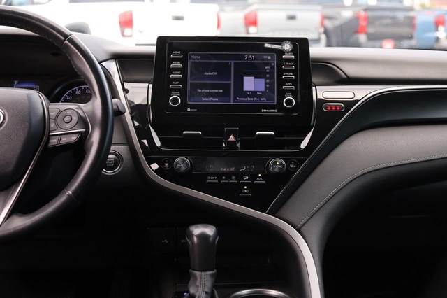 Toyota Camry Vehicle Image 25