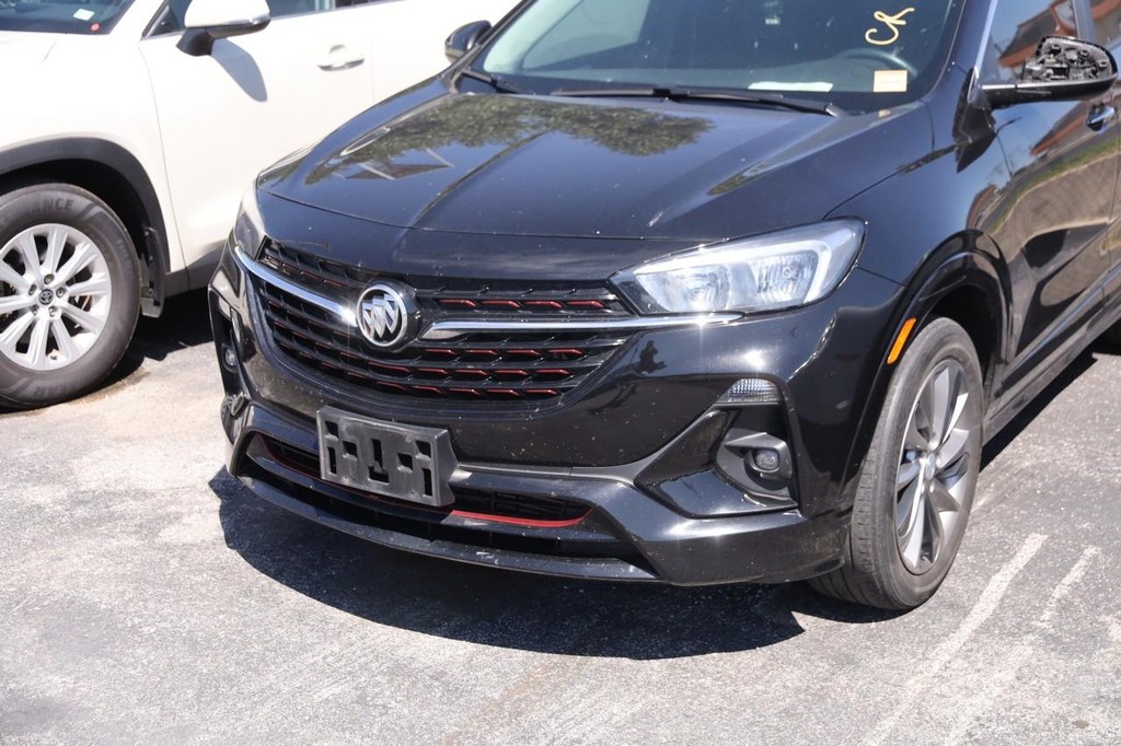 Buick Encore GX Vehicle Full-screen Gallery Image 05