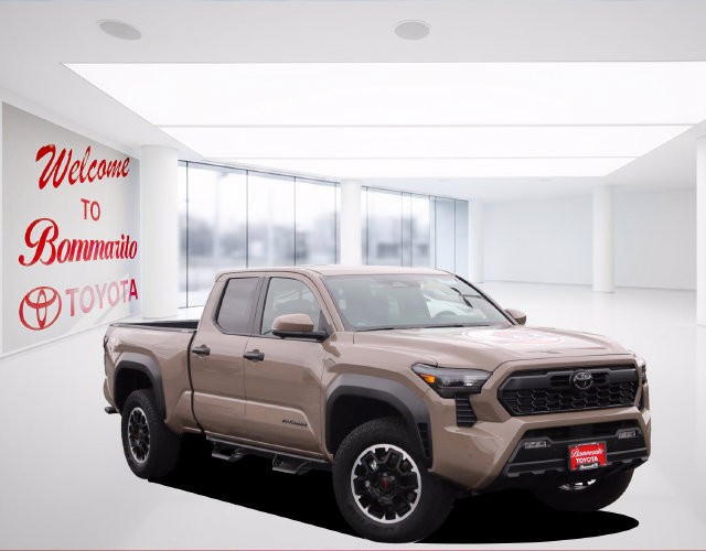 Toyota Tacoma 4WD Vehicle Full-screen Gallery Image 2