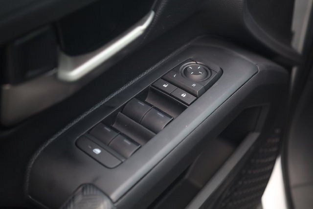Toyota Tacoma 4WD Vehicle Image 10