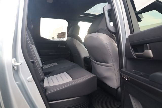 Toyota Tacoma 4WD Vehicle Image 21