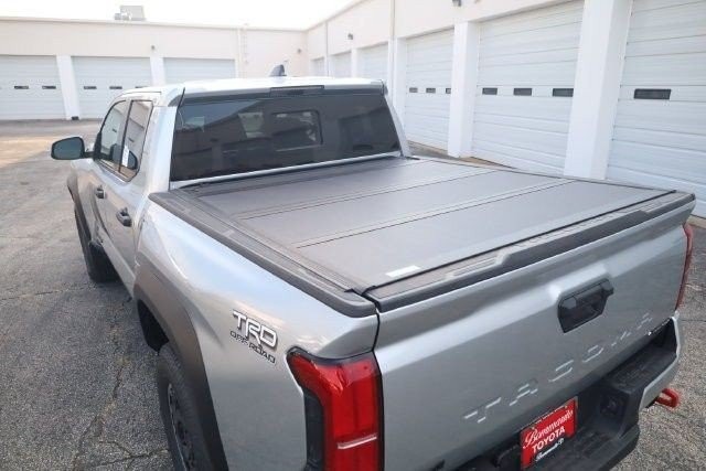 Toyota Tacoma 4WD Vehicle Image 24