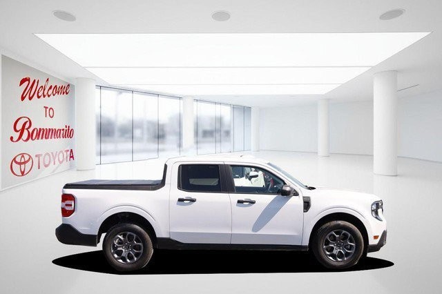 Ford Maverick Vehicle Image 04