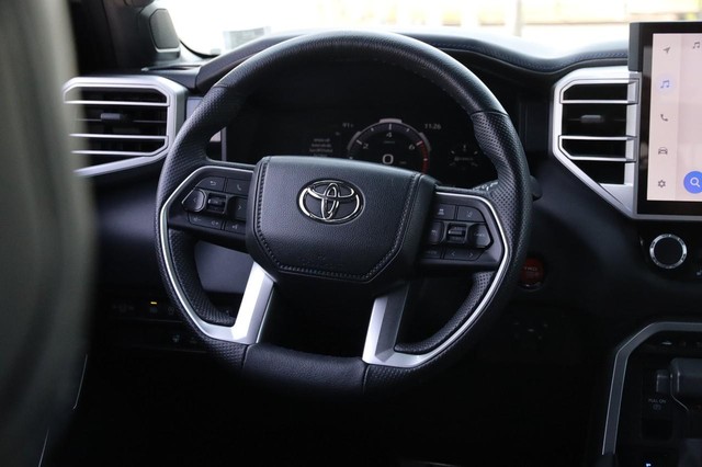 Toyota Tundra 4WD Vehicle Image 24
