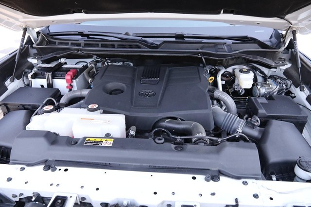 Toyota Tundra 4WD Vehicle Image 28