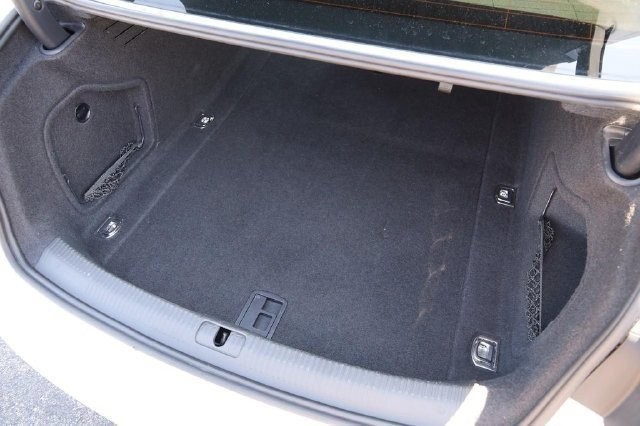 Audi A4 Sedan Vehicle Full-screen Gallery Image 07