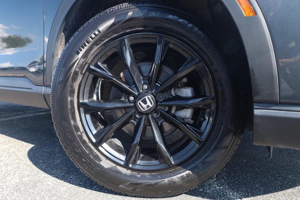 Honda CR-V Vehicle Full-screen Gallery Image 2