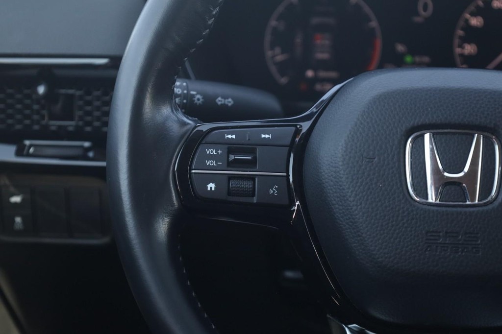 Honda CR-V Vehicle Full-screen Gallery Image 9