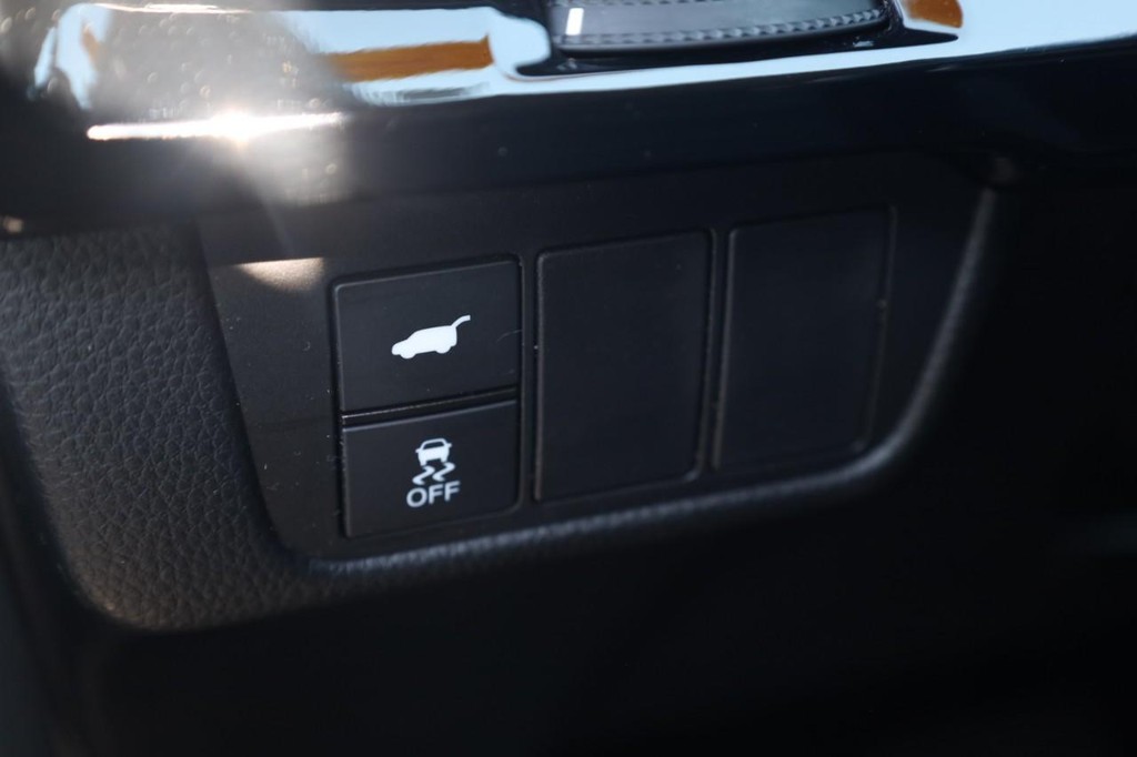 Honda CR-V Vehicle Full-screen Gallery Image 12