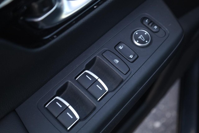 Honda CR-V Vehicle Image 10