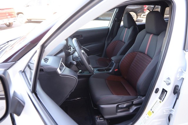 Toyota Corolla Cross Vehicle Image 08