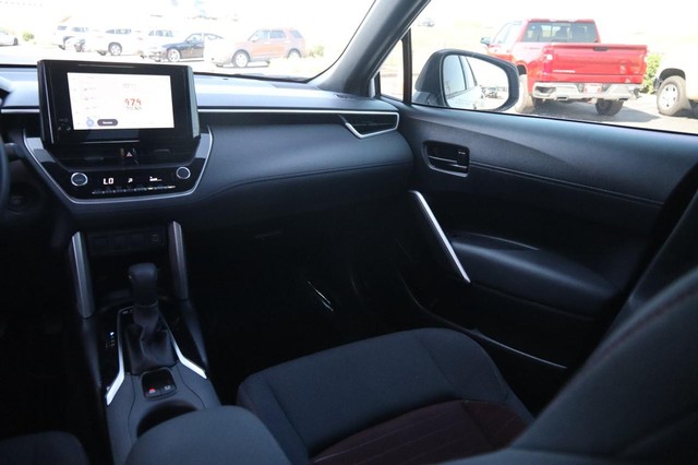 Toyota Corolla Cross Vehicle Image 24