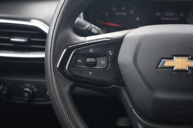 Chevrolet TrailBlazer Vehicle Full-screen Gallery Image 09