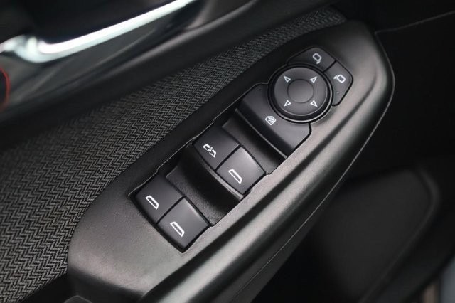 Chevrolet TrailBlazer Vehicle Full-screen Gallery Image 10
