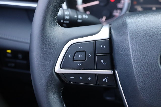Toyota Highlander Vehicle Image 14
