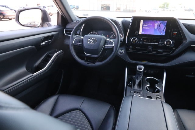 Toyota Highlander Vehicle Image 27