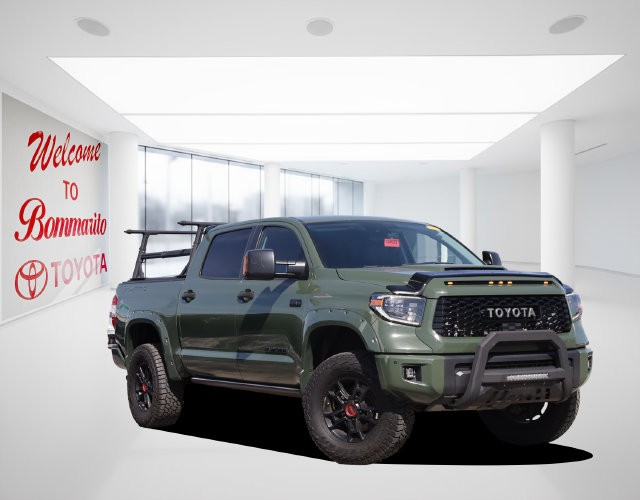 Toyota Tundra 4WD Vehicle Image 02