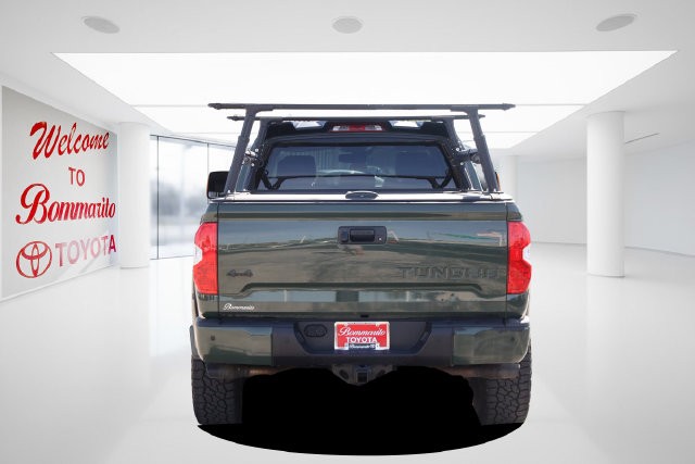 Toyota Tundra 4WD Vehicle Image 06