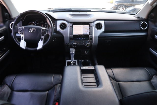 Toyota Tundra 4WD Vehicle Image 25
