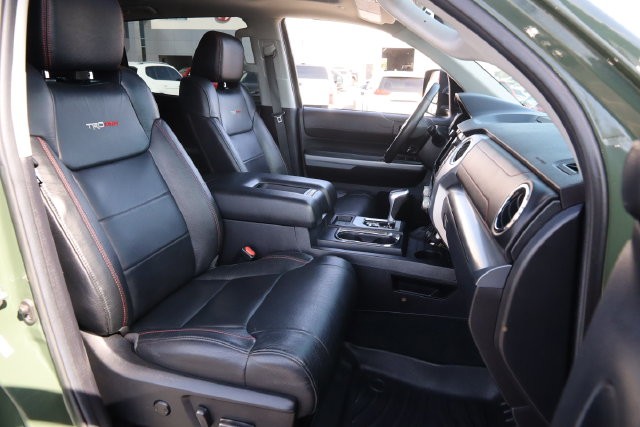 Toyota Tundra 4WD Vehicle Image 30