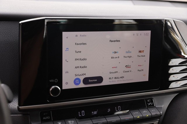 Toyota Camry Vehicle Image 16
