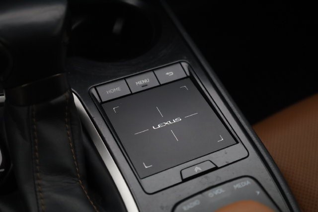 Lexus UX Vehicle Image 19