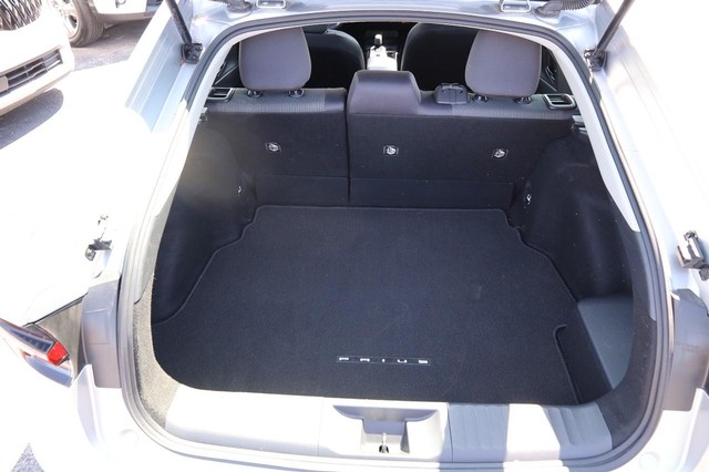 Toyota Prius Vehicle Image 07