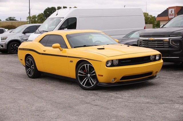 Hazelwood MO 2012 Dodge Challenger more details - dodge challenger
